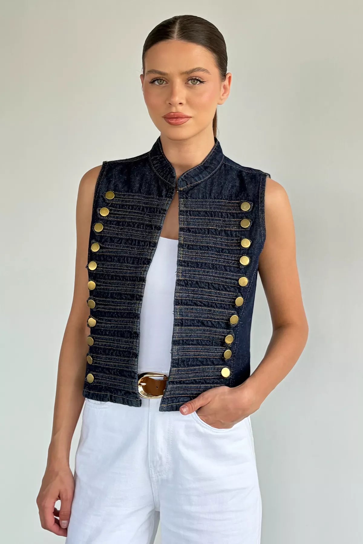 Anya Vest